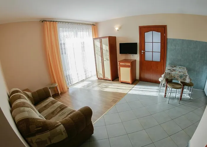 Bed & Breakfast Toskania Goscinne Karwia