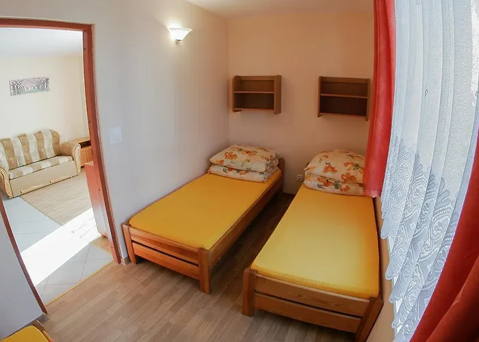 فندق مبيت وإفطار Toskania Goscinne 3*