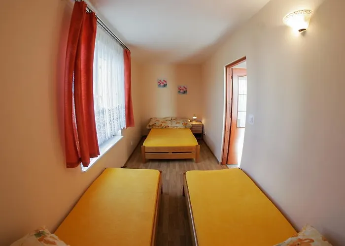 Toskania Goscinne 3* Karwia